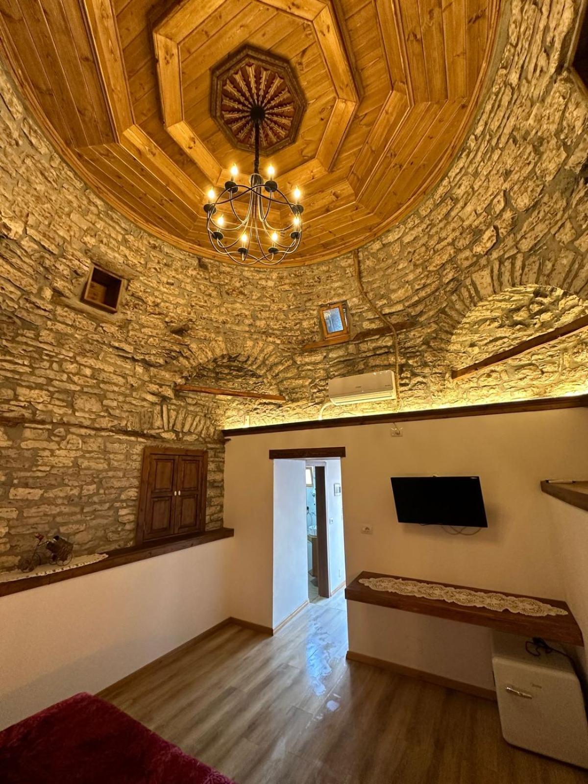 Doda Guest House Gjirokaster Exterior photo