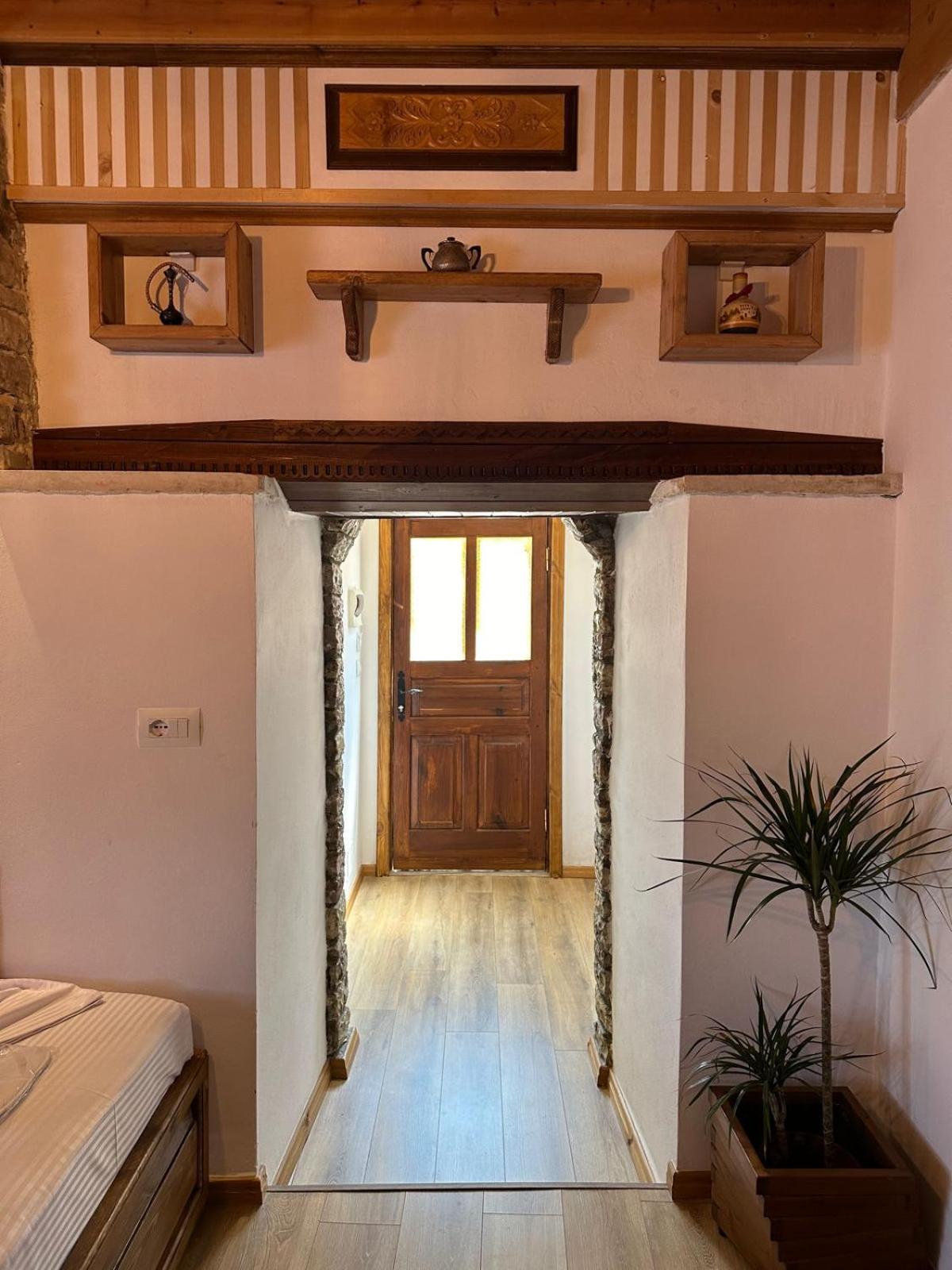 Doda Guest House Gjirokaster Exterior photo